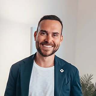 Dr. Maxime Cowen