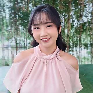 Alinda Tadyani Desrina Santoso