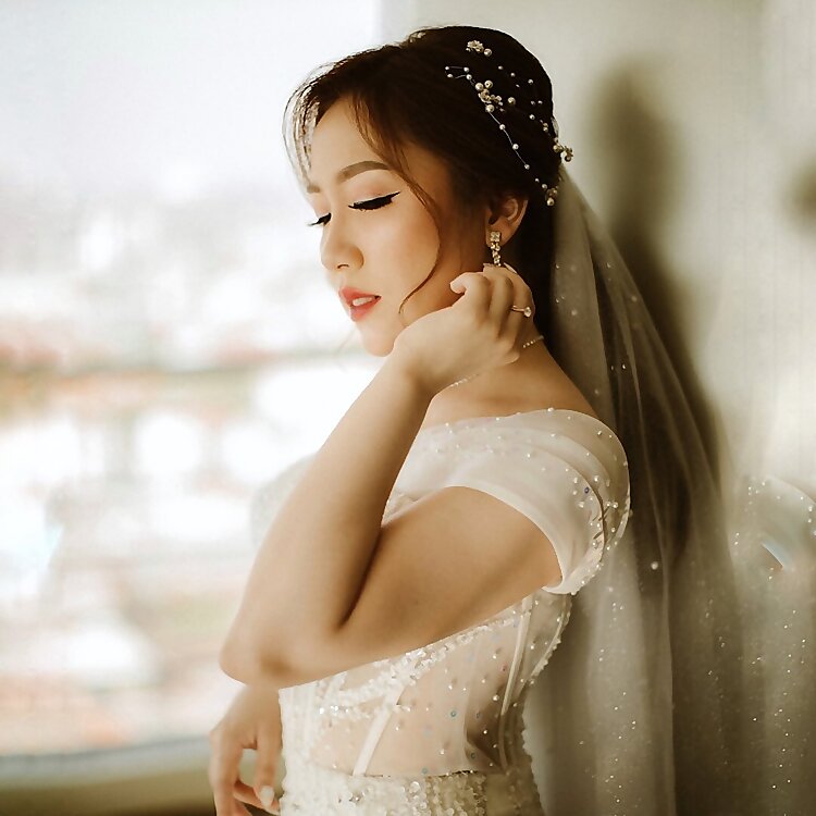 Revlen Odelia Sabrina