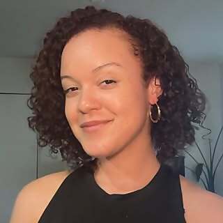 Pilar Monroe