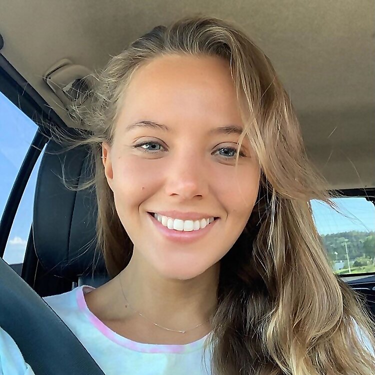 Katya Clover