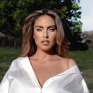 Alexandra Corradini Lovett