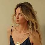 Anouk Yve