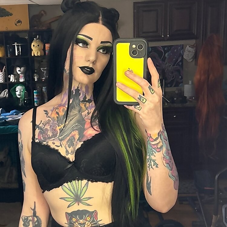 Meghan Maggots
