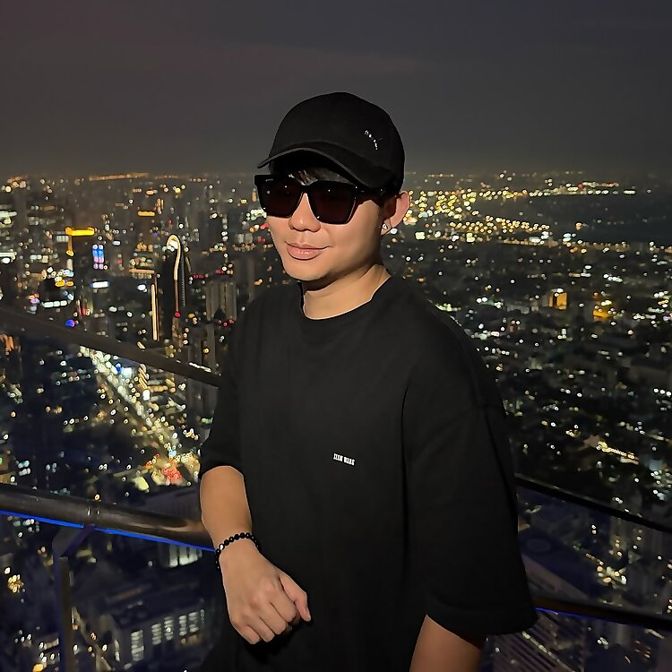 Sky Lim