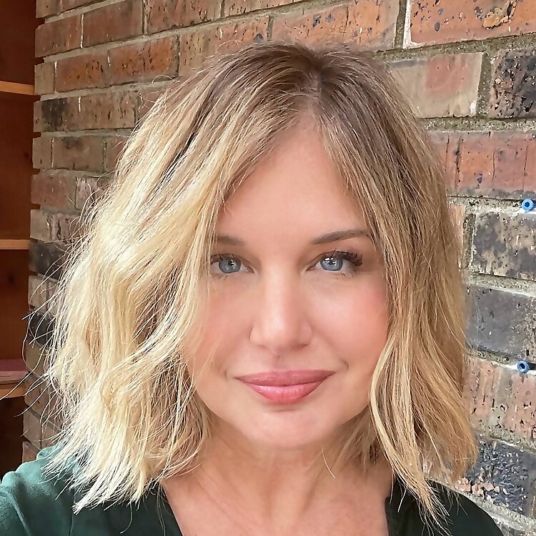 Jennifer Curnutt