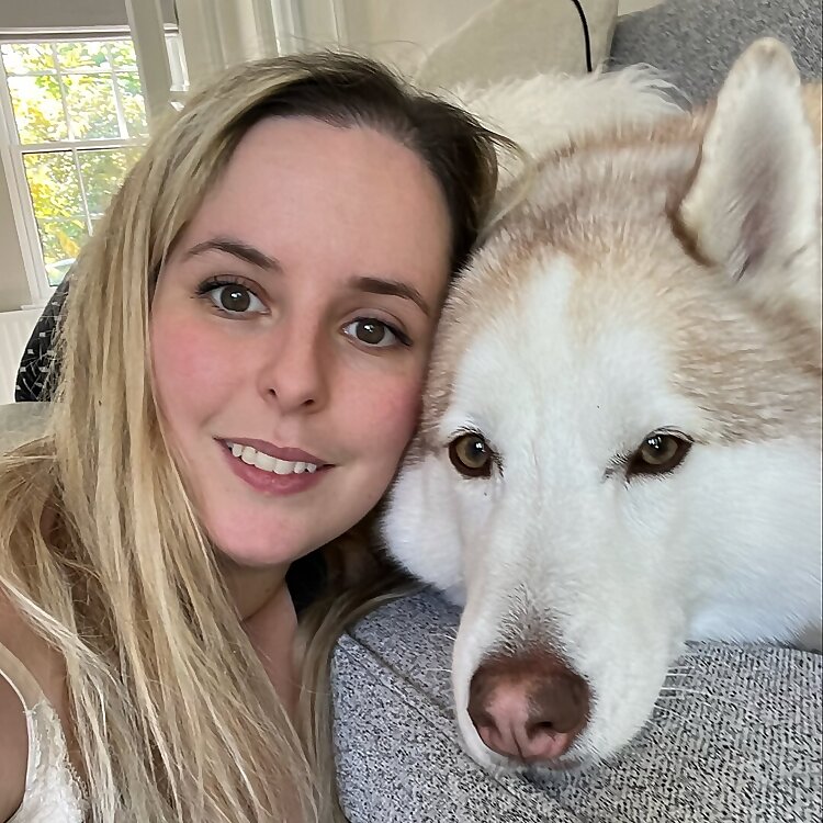 Kat Harris & Dexter the Husky