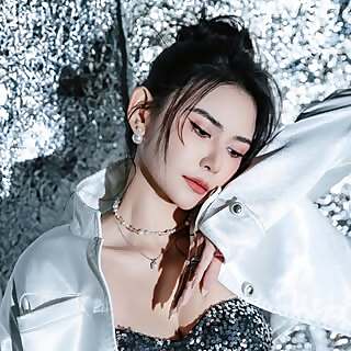 Stefanie Huang