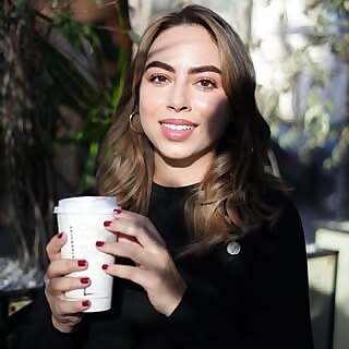 Fadwa Fakhari 