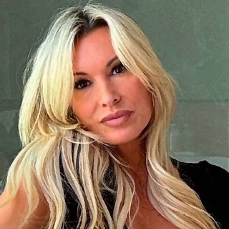 Christina Reeder