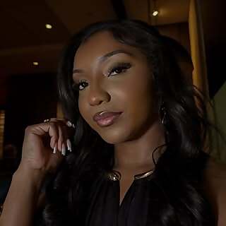 Essynce Henderson