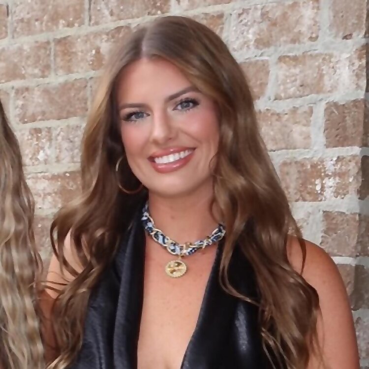 Lillian Lynn