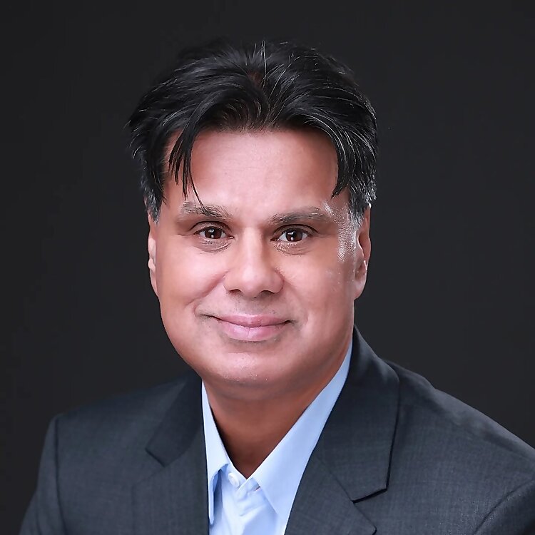 Professor Shafi Ahmed
