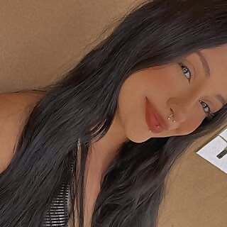 Julie Ann Martinez