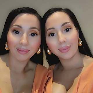 Anna DeCinque & Lucy DeCinque