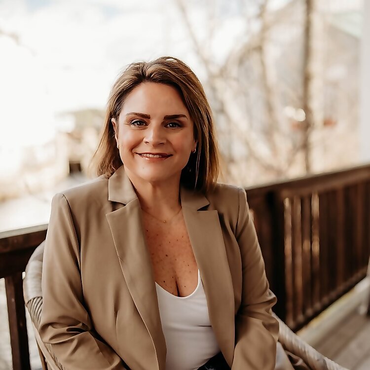 Tanya Roux