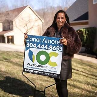 Janet Amores