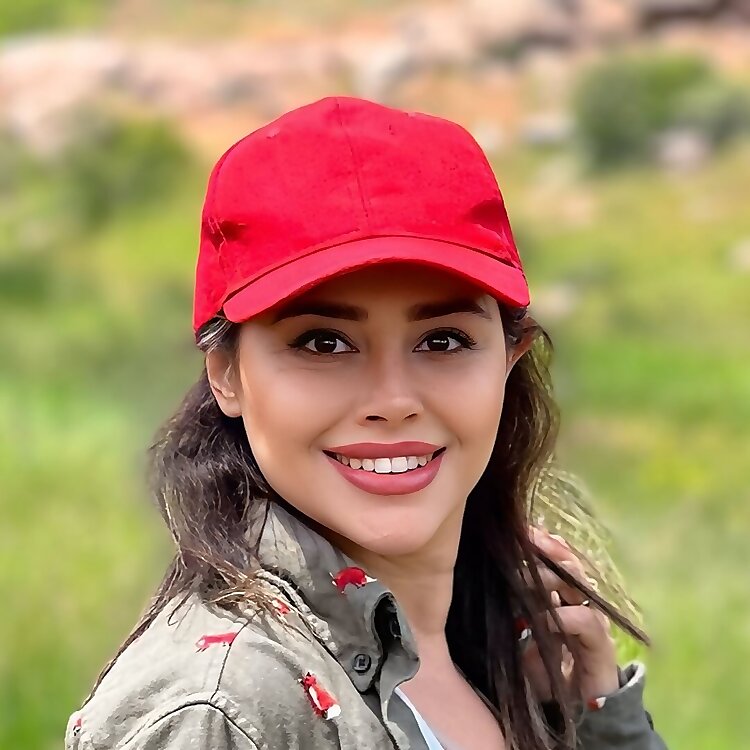 Negar Bozorgmehr
