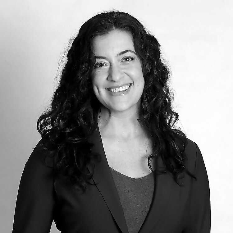 Dacia Grayber