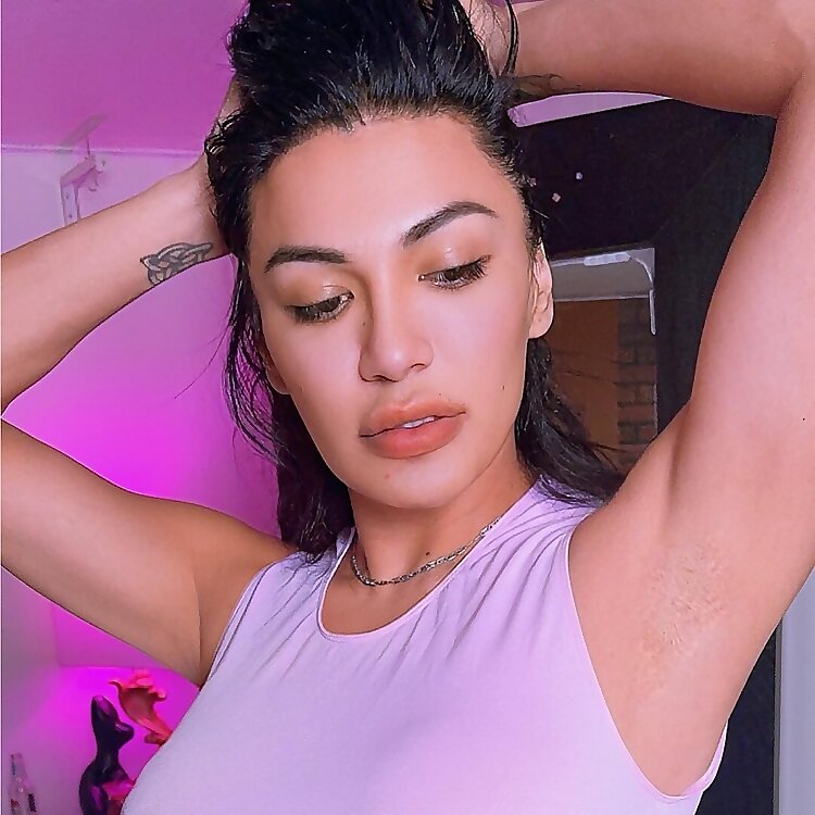 Jessy Dubai