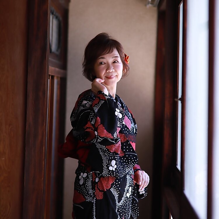 Mutsuyo Yokoyama
