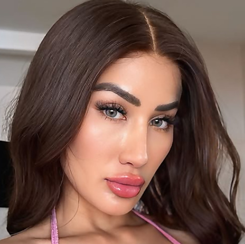 Amia Miley