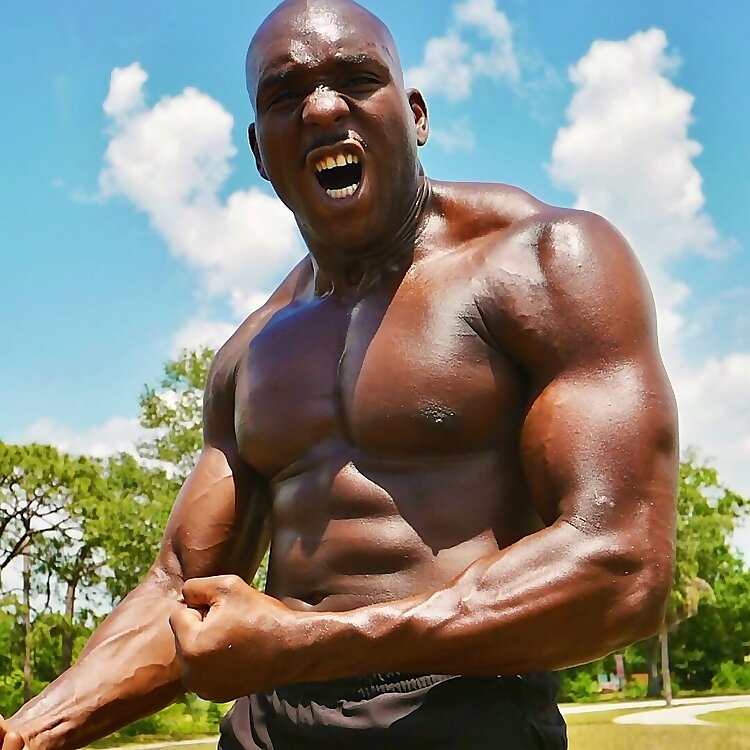 Teni Akosile