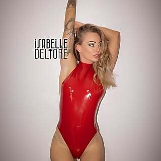 Isabelle Deltore