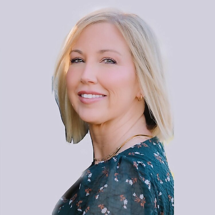 Angela Huddle