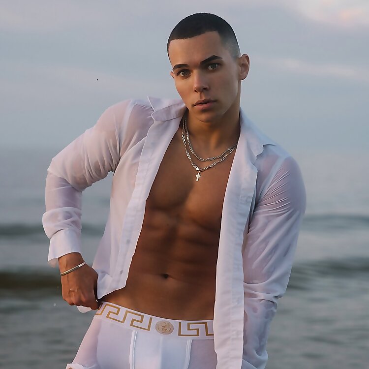 💦Alex