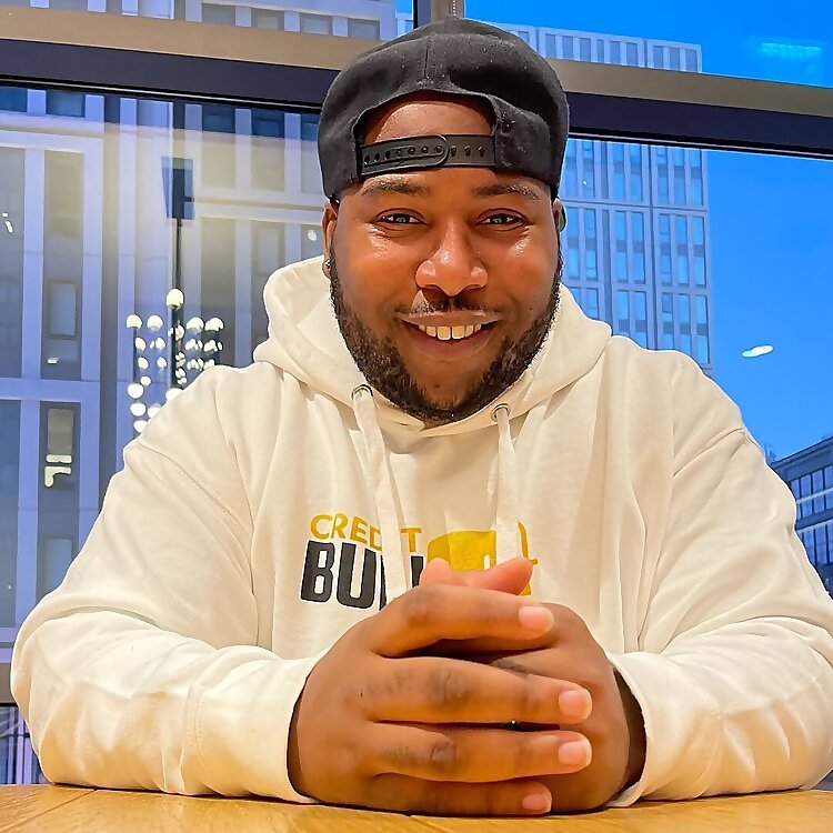 Mikhail Bennett