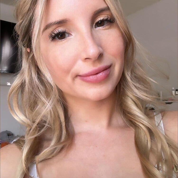 Piper Perri