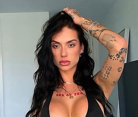 Isla Parker