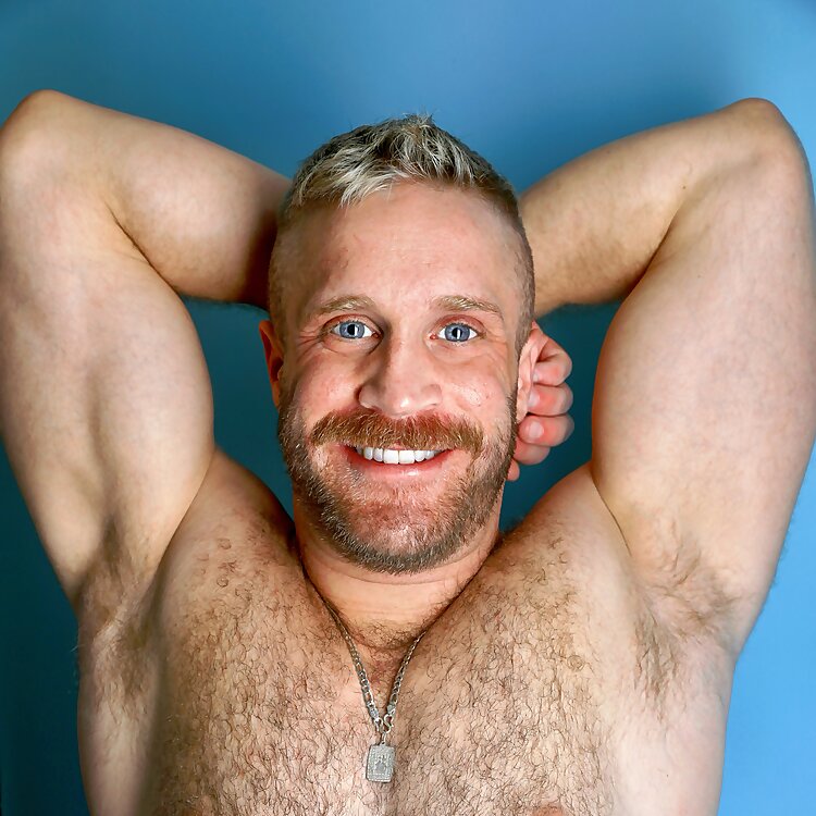 Mateo Tomas ⚣ - FREE AND FUN ACCESS