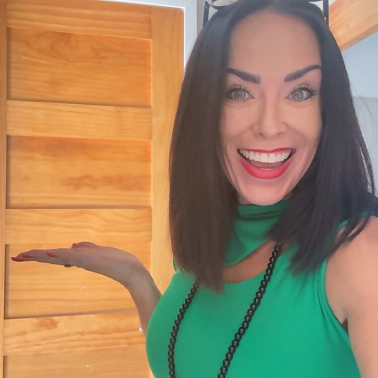 Tara Diaz Hardern