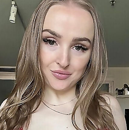 Tay Rose 