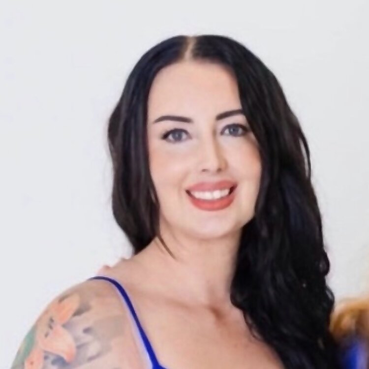 Elle James 
