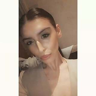 Chloe Lonsdale