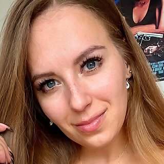 Monika Lara Smith