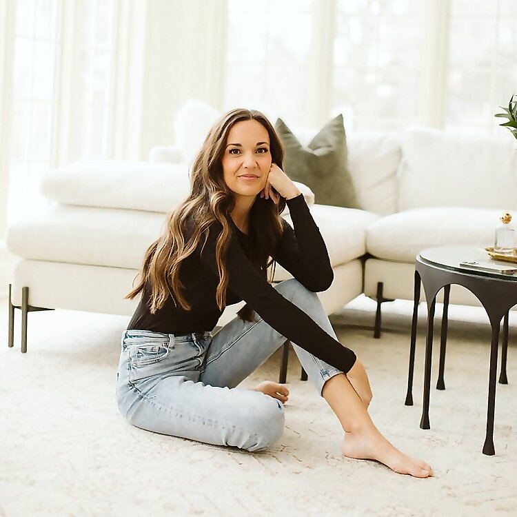 Stephanie Elliott