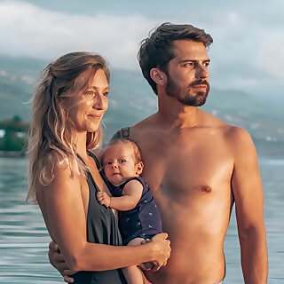 Claire Arthur & Noa