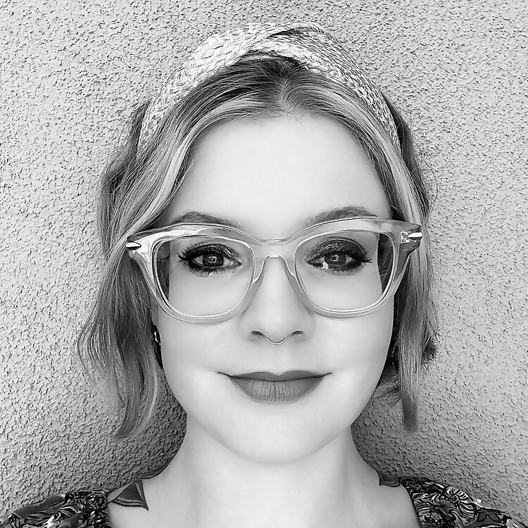 Amelia Pine