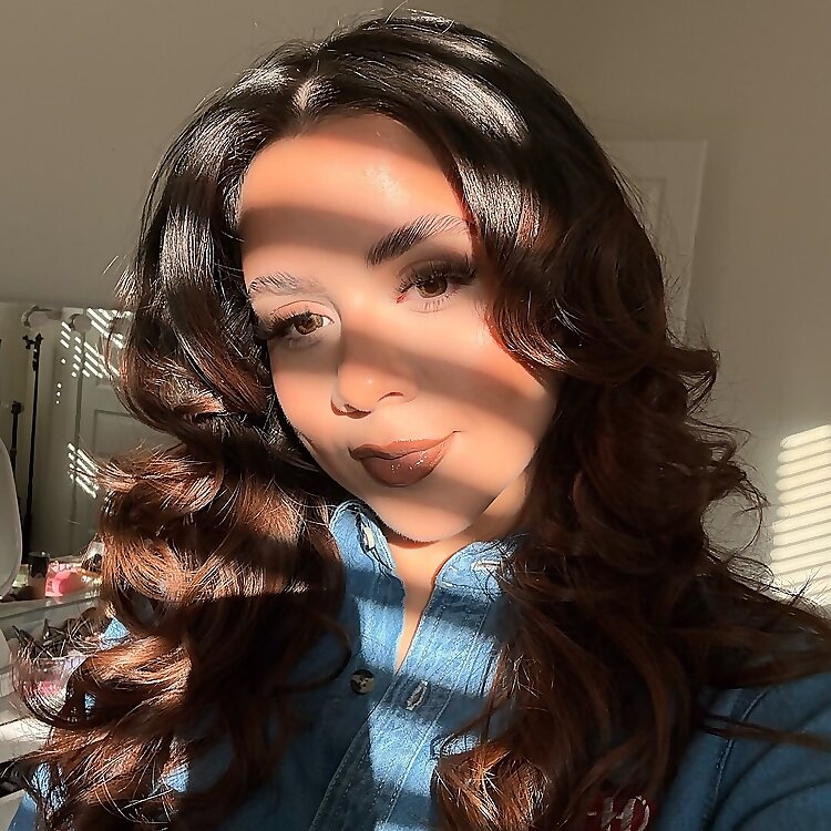 Skyler Mena