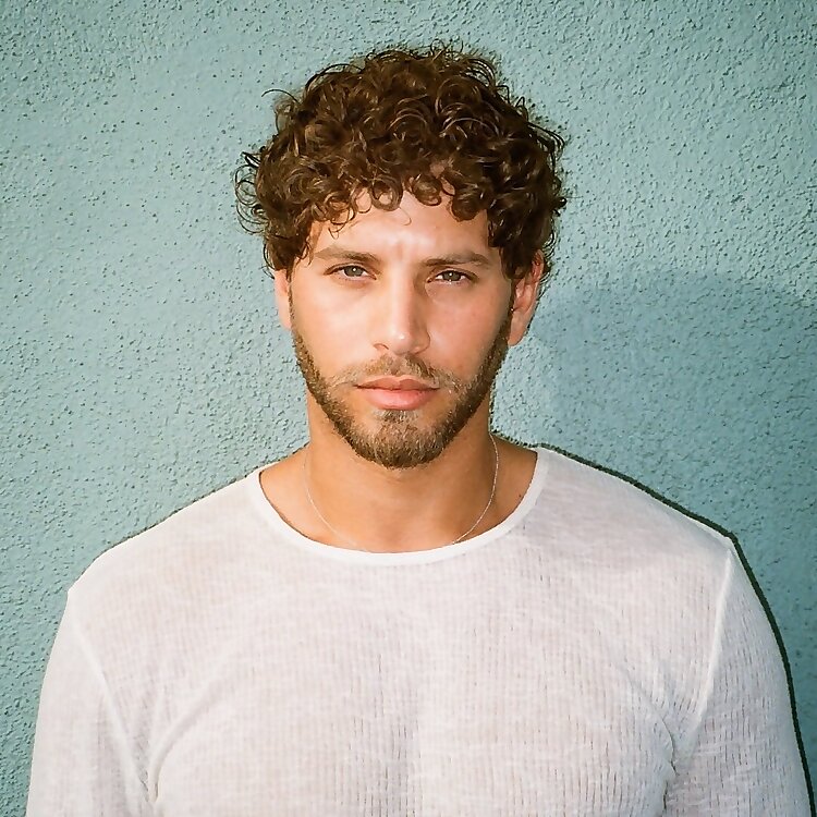 Eyal Booker
