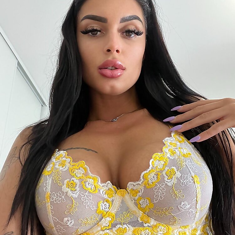 Georgina 💘