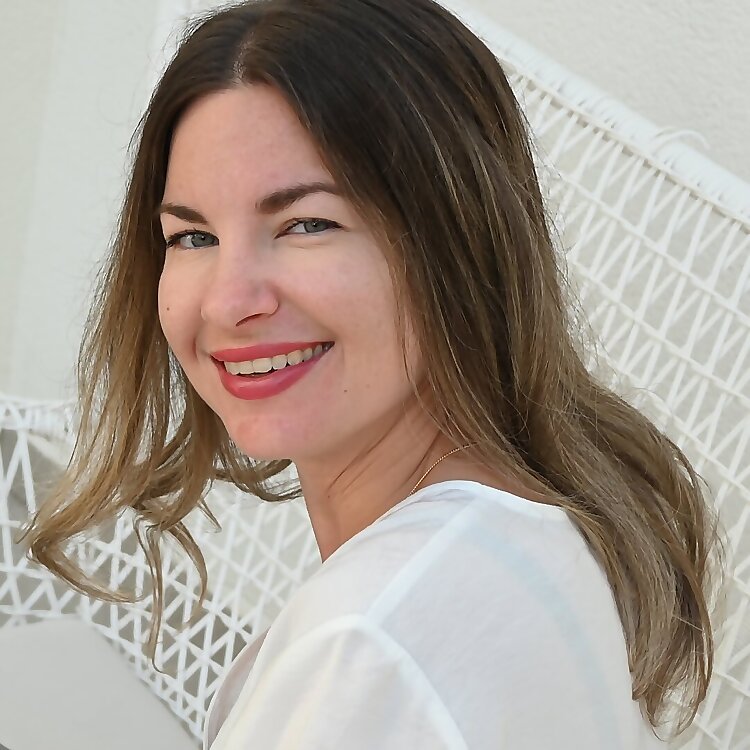 Lena Sesardic