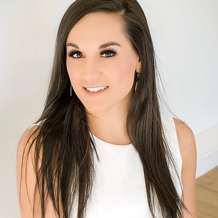 Stephanie Kroll