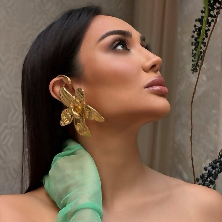 Munisa Rizaeva