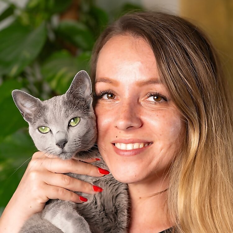Sarah Kobuaritsch & Nala