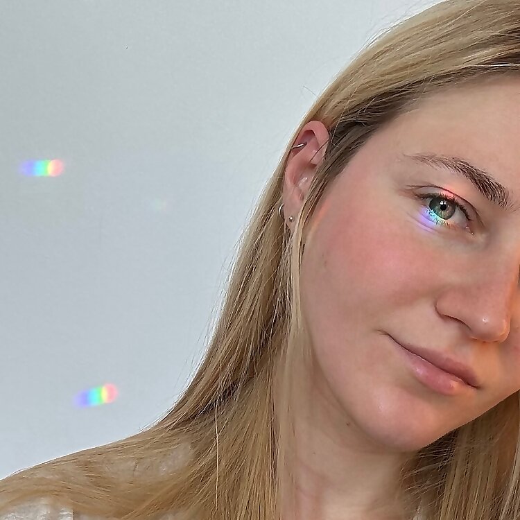 Alina Guzhva 